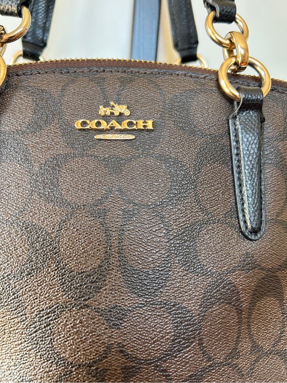 Coach Brown Signature Satchel with Black Trim and Gold Hardware - Picture 6 of 9